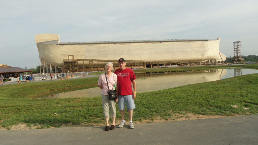 Ark Encounter Dennis and Polly